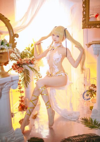 天海翼女教师无删减版电影