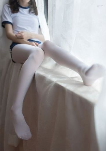 《有翡》在线观看免费完整版