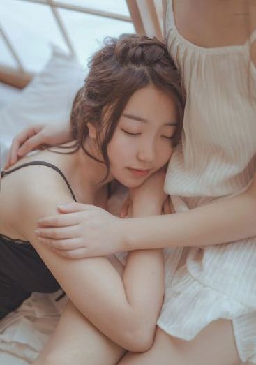 《内衣办公室》 在线观看