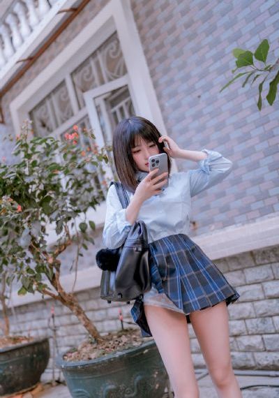 柳岩大尺度无删减床戏片段