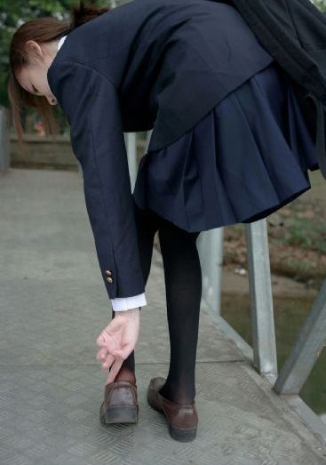 天降女子～从2楼掉下来了樱花完1