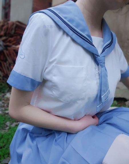 小妖精抬起臀嗯啊h快穿np视频