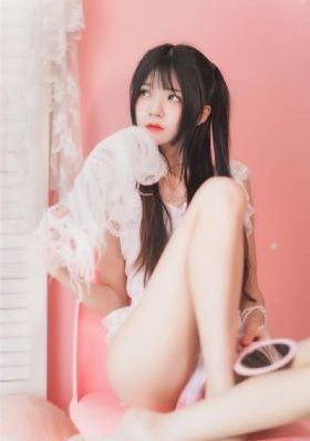 放荡的小yi子大胸