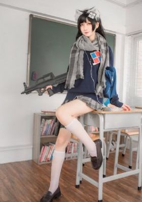 月球陨落