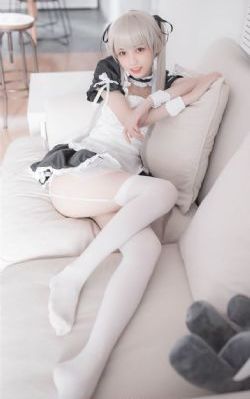 图鬼六红蔷薇夫人