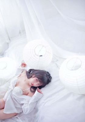 色中射