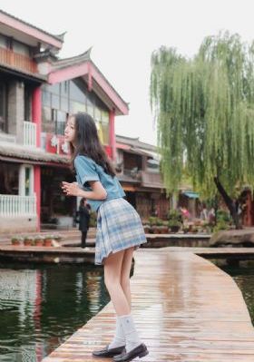 艳尸崔莹在线观看